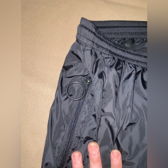 Off-White main label windbreaker track pants with zipper pockets and hem, Sz. M - Picture 7 of 14